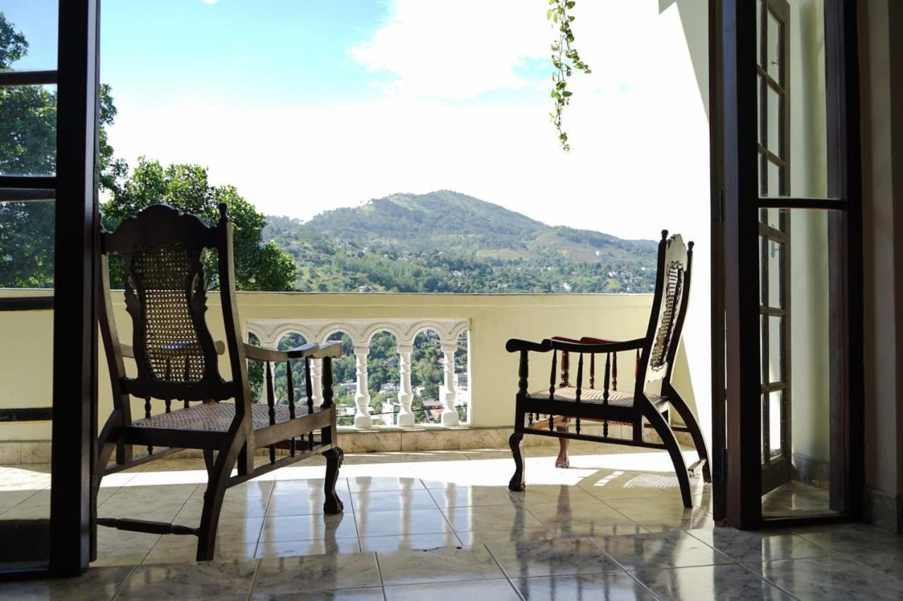 The Bbc Cheliyan Villa Kandy Bagian luar foto