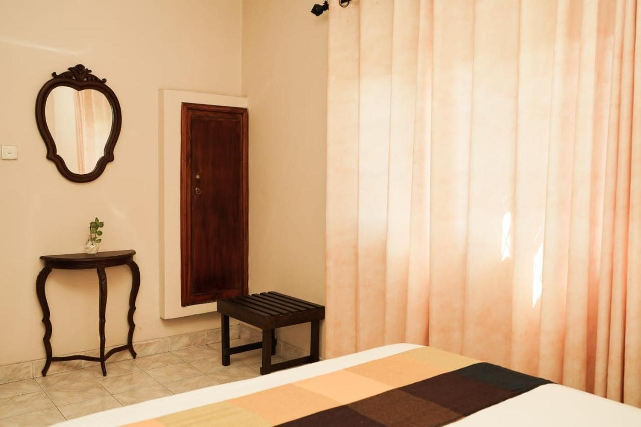 The Bbc Cheliyan Villa Kandy Bagian luar foto